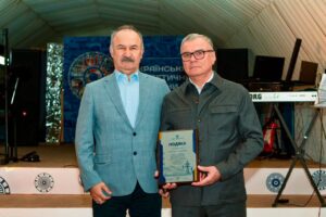 (СОО) Сергій Тарутін привітав колектив АТ «Українські енергетичні машини» з Днем машинобудівельника.